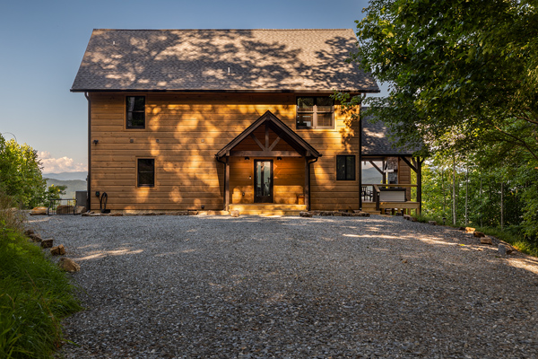Bougie Base Camp Secinic Mountain Views of Fontana Lake